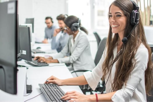 4 Warning Signs of Imminent Call Center Employee Turnover